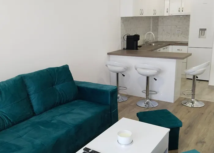 Sofia アパート *